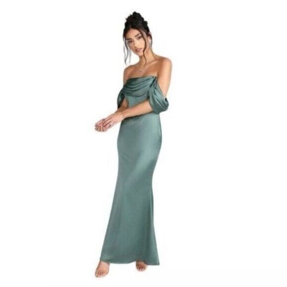 New York and Company Lena Satin Dress NWT - Picture 1 of 4